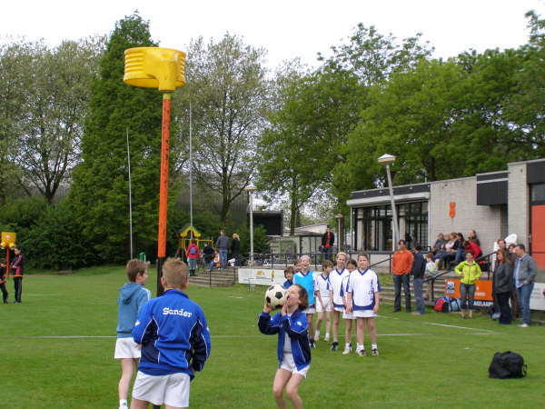 Quinty korfbal seizoen 20082009 100.JPG